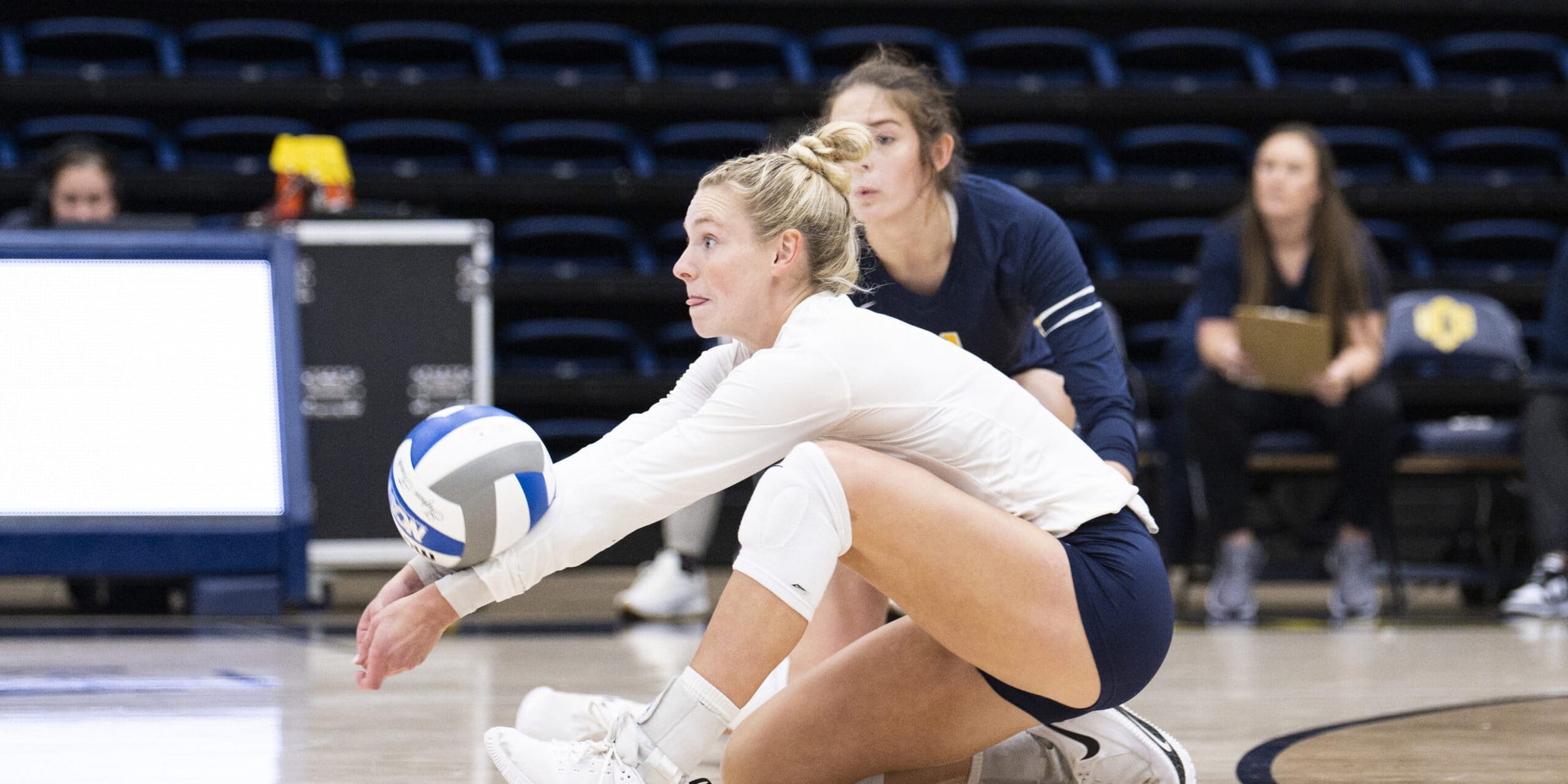 Jaedynn Evans of Central Oklahoma volleyballl