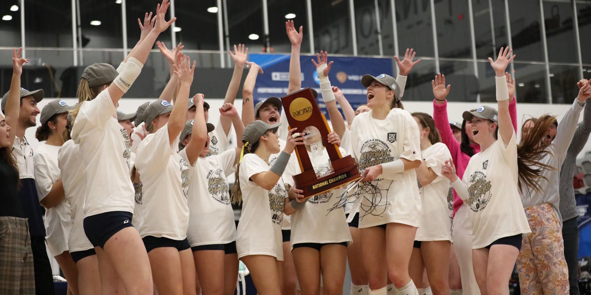 Juniata is No. 1 in the final 2023 AVCA/TARAFLEX Division III WVB Poll after beating Hope 3-0 for the national championship.