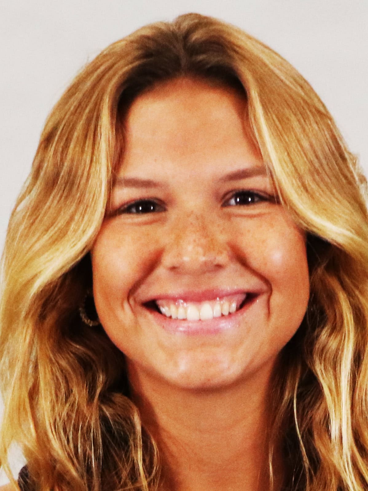 Suzana Andrade De Oliveira of Palm Beach Atlantic University is a 2024 AVCA Diversity Awards recipient.