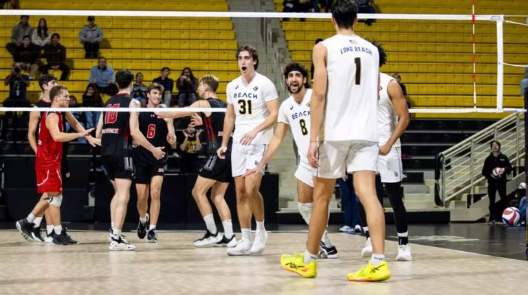 Polls & Awards - American Volleyball Coaches Association