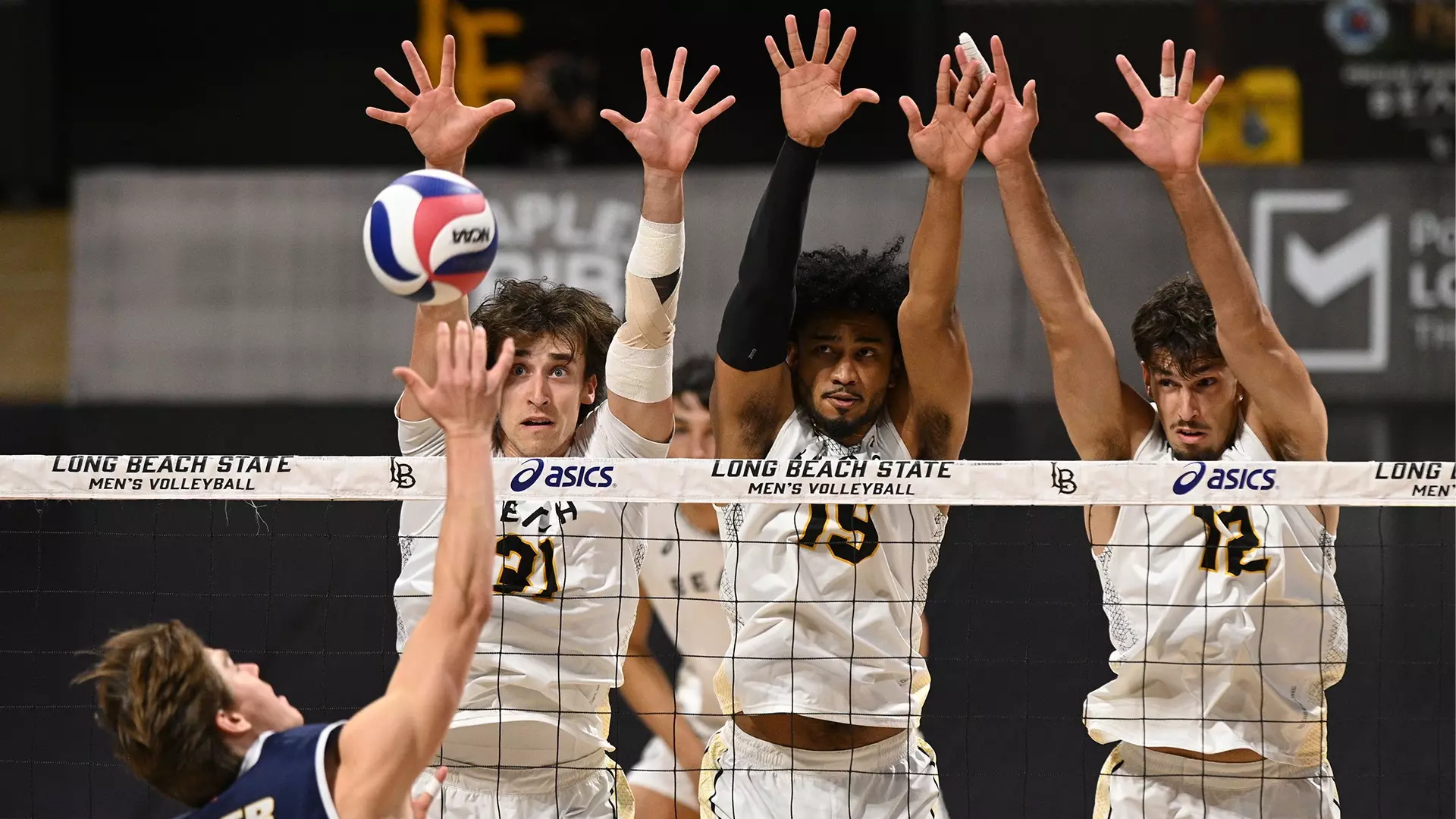 2025 AVCA National Collegiate MVB Poll – April 21