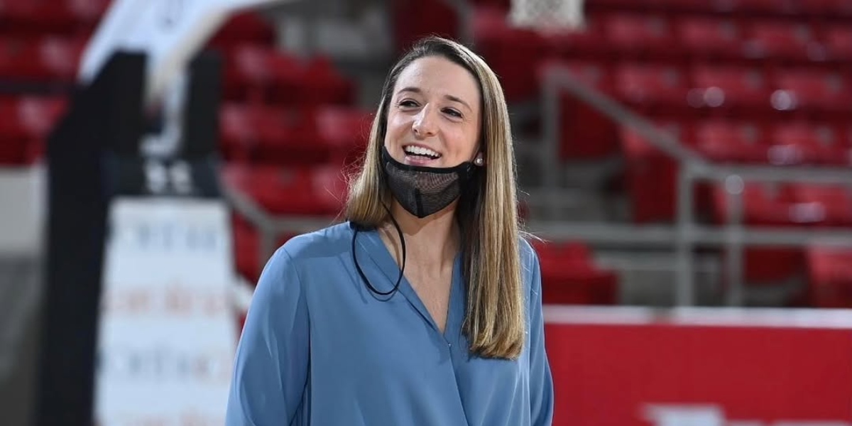 University of Utah Head Coach Alyssa D'Errico